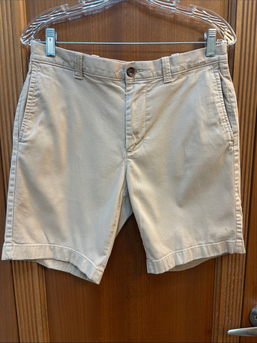 J. Crew Men's Classic Khaki Cotton Shorts - Neutral Beige size 30 9” inseam